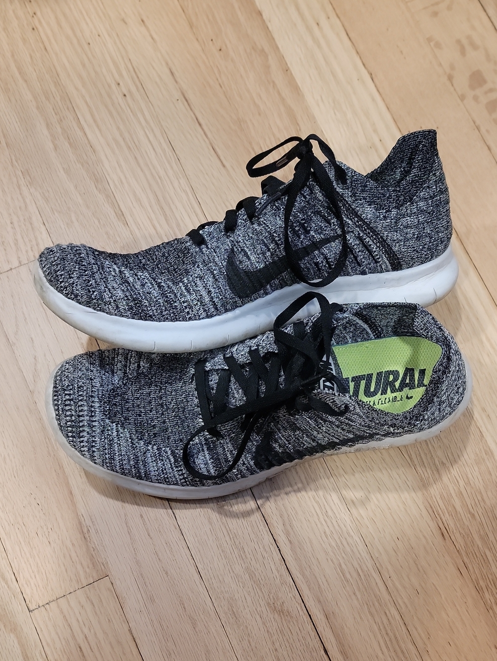 Nike Oreo Flyknit Running Shoes